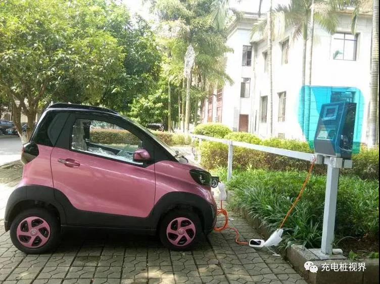 小區充電樁設備報價.jpg